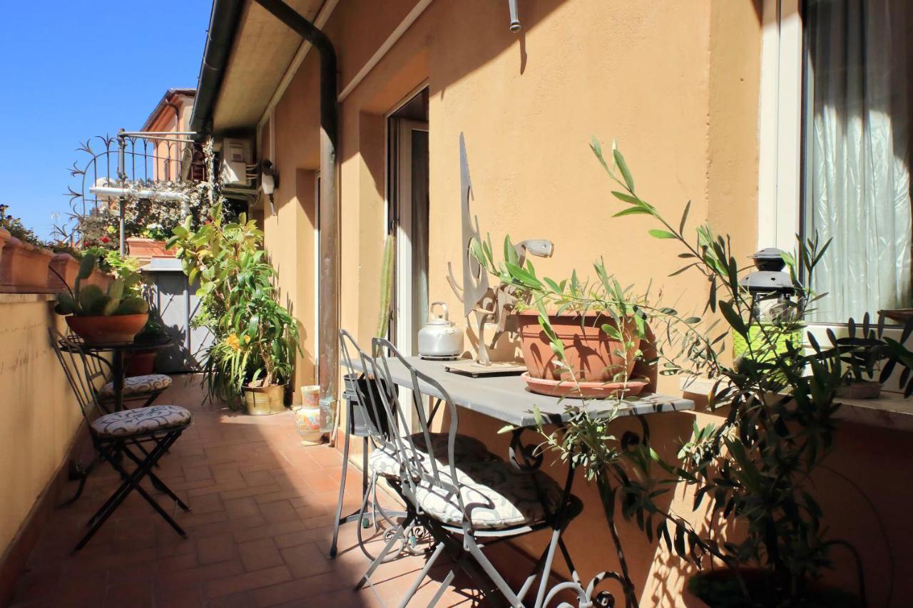 4Bnb - Luxury Trevi Apartment W Terrace Roma Ngoại thất bức ảnh